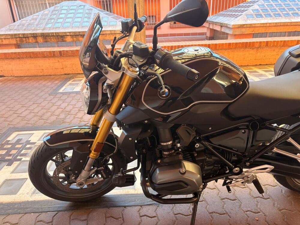 Bmw R 1200 R Black Edition (2017 - 18) (5)