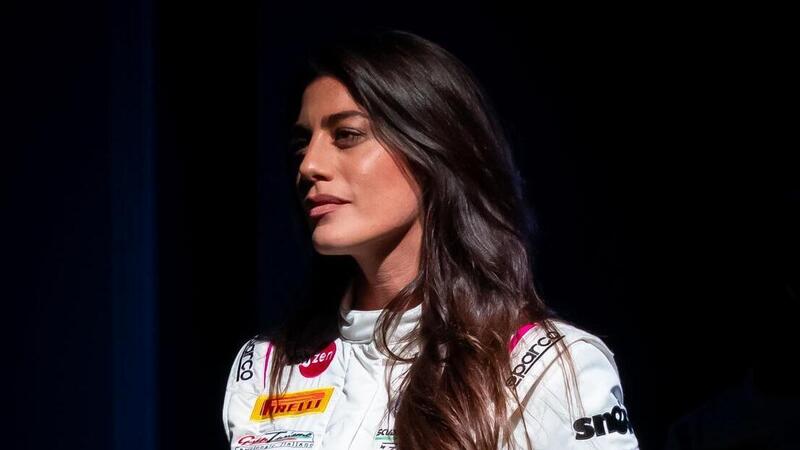 Vicky Piria in pista con la Ferrari: ecco dove correr&agrave; nella stagione 2026