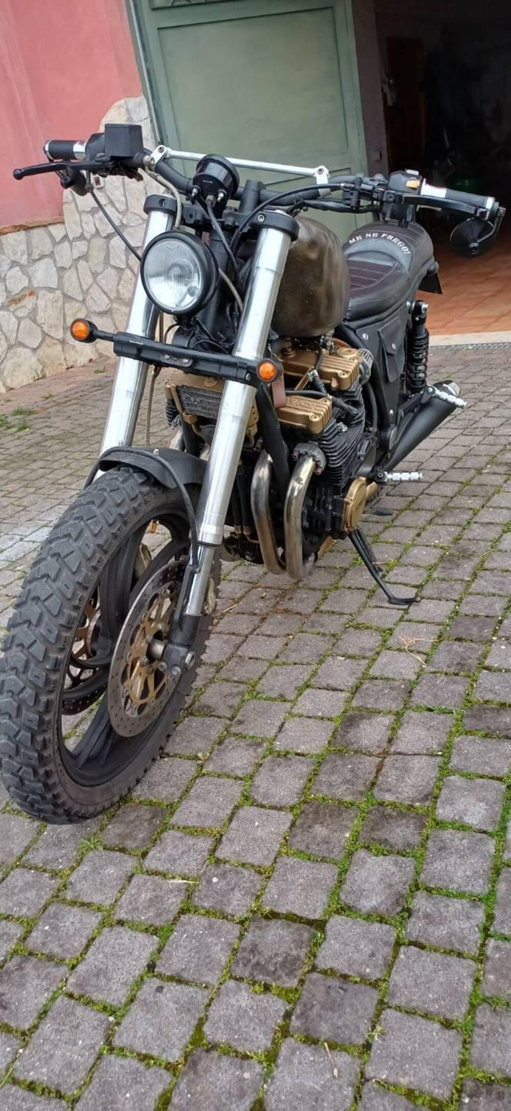 Yamaha XJ 750 (2)