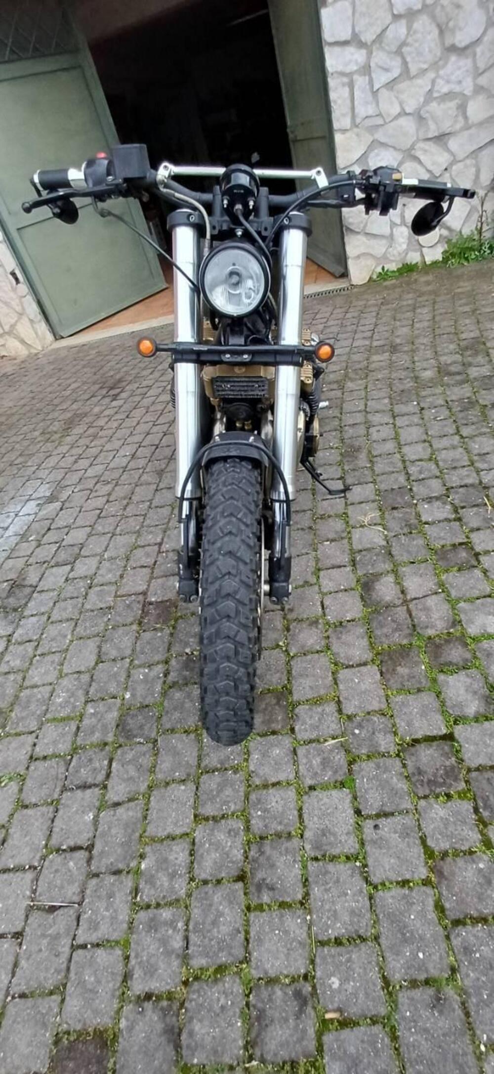 Yamaha XJ 750 (7)
