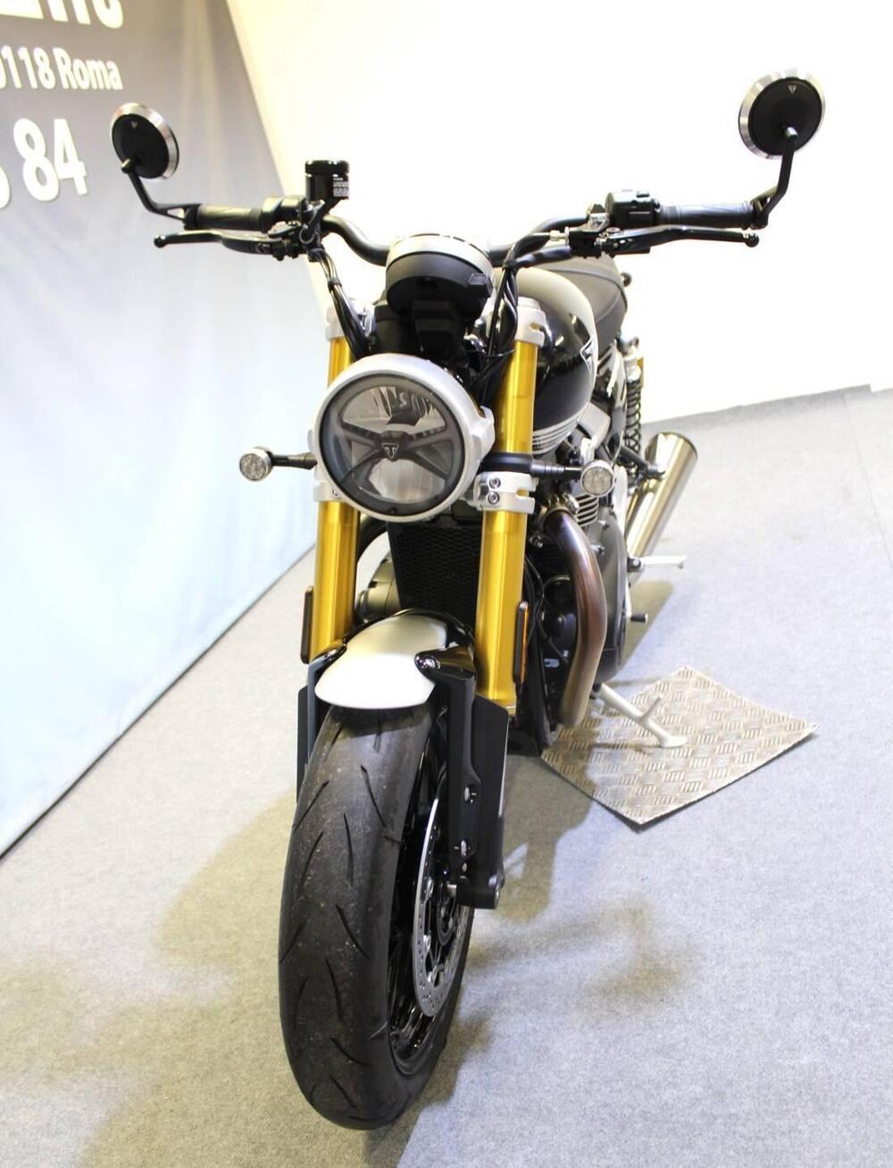 Triumph Speed Twin 1200 RS (2025 - 26) (18)