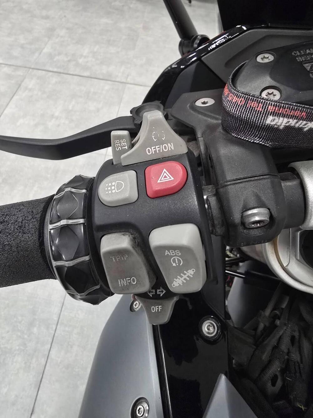 Bmw R 1200 RS (2015 - 16) (6)