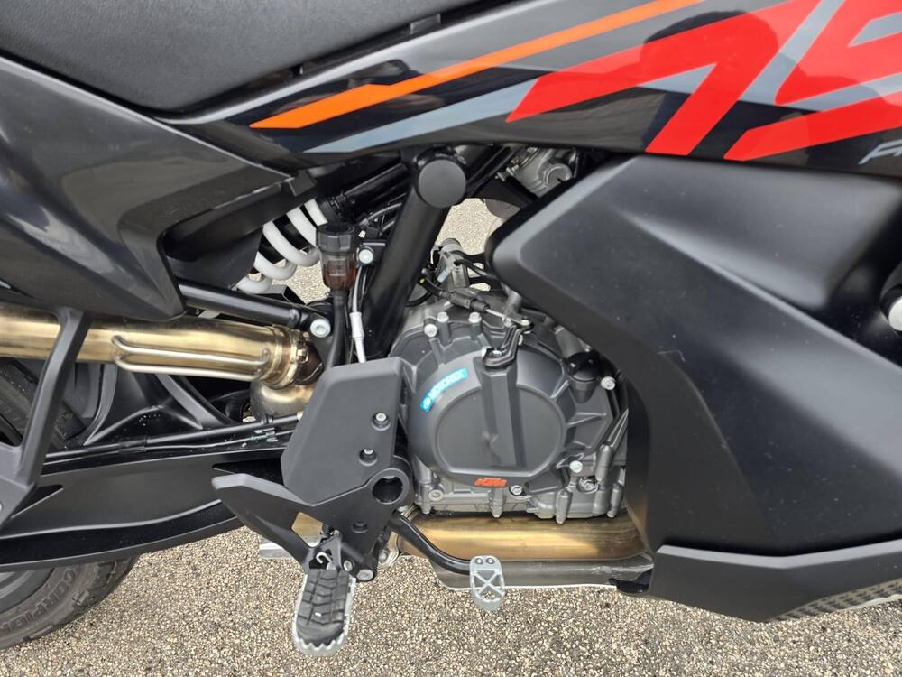 KTM 790 Adventure (2023 - 24) (9)