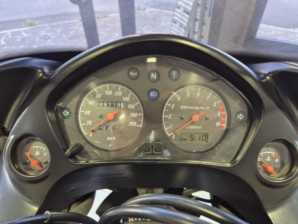 Honda Transalp XL 650V (2005 - 06) (4)