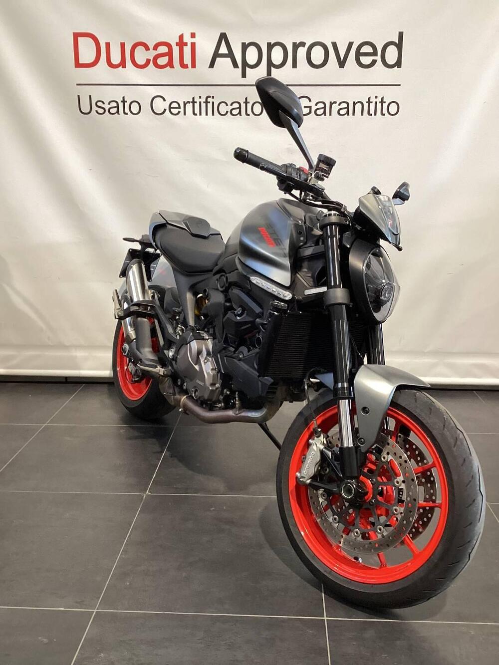 Ducati Monster 937 + (2021 - 25) (2)