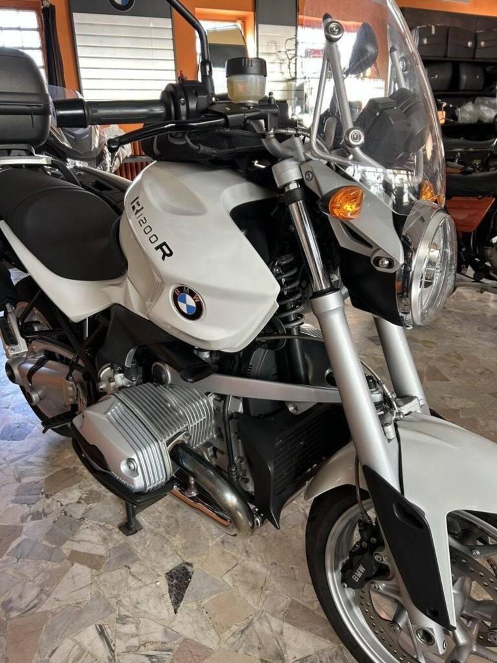 Bmw R 1200 R (2006 - 11) (9)