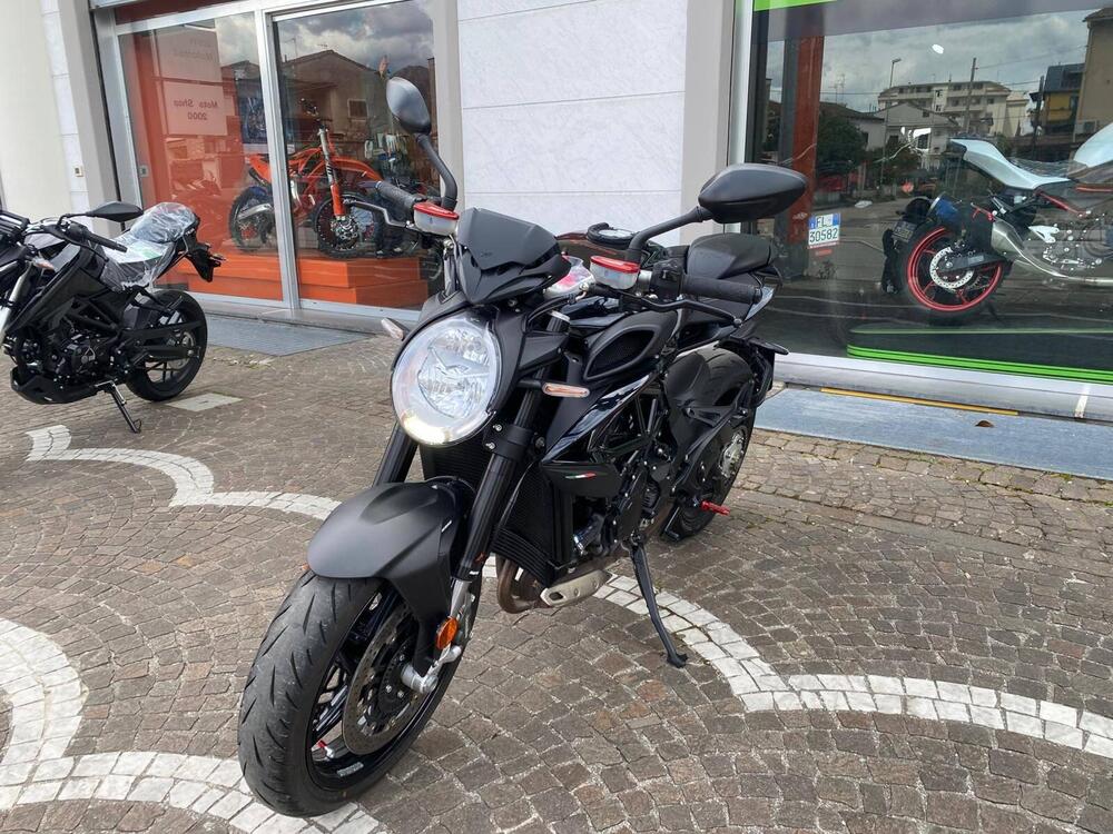 MV Agusta Brutale 800 R (2023 - 25) (4)