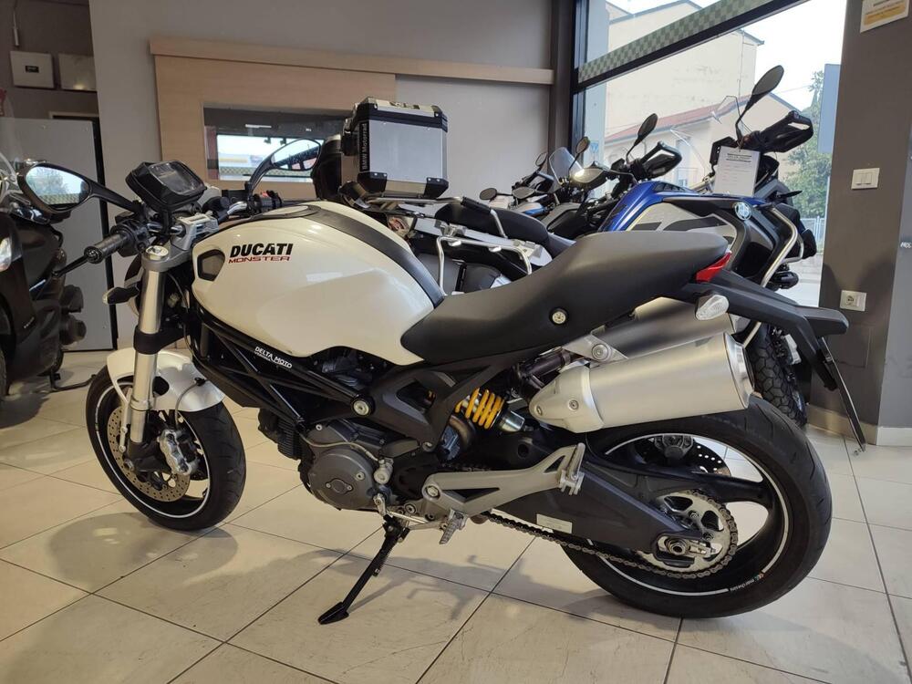 Ducati Monster 696 (2008 - 13) (7)