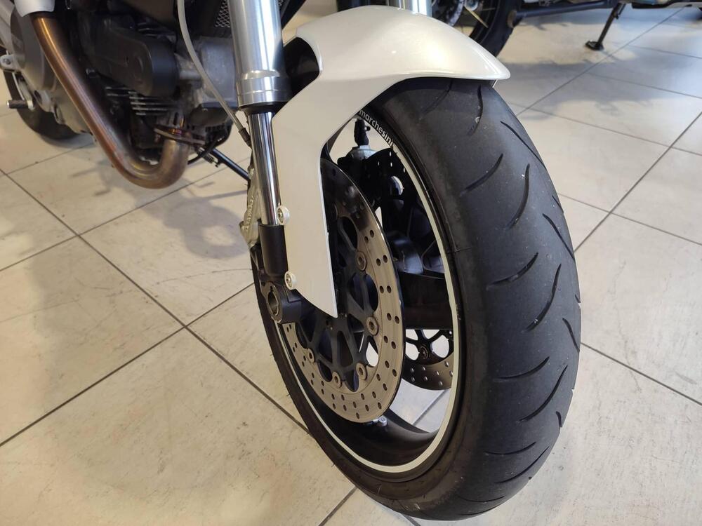 Ducati Monster 696 (2008 - 13) (12)