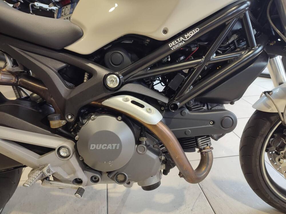 Ducati Monster 696 (2008 - 13) (14)