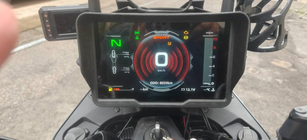 CFMOTO 800MT Explore (2023 - 26) (4)