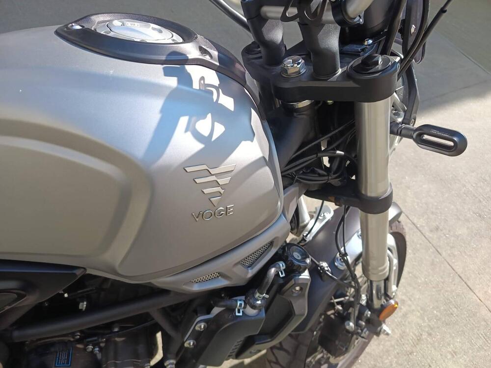 Voge Trofeo 300ACX Scrambler (2021 - 26) (5)