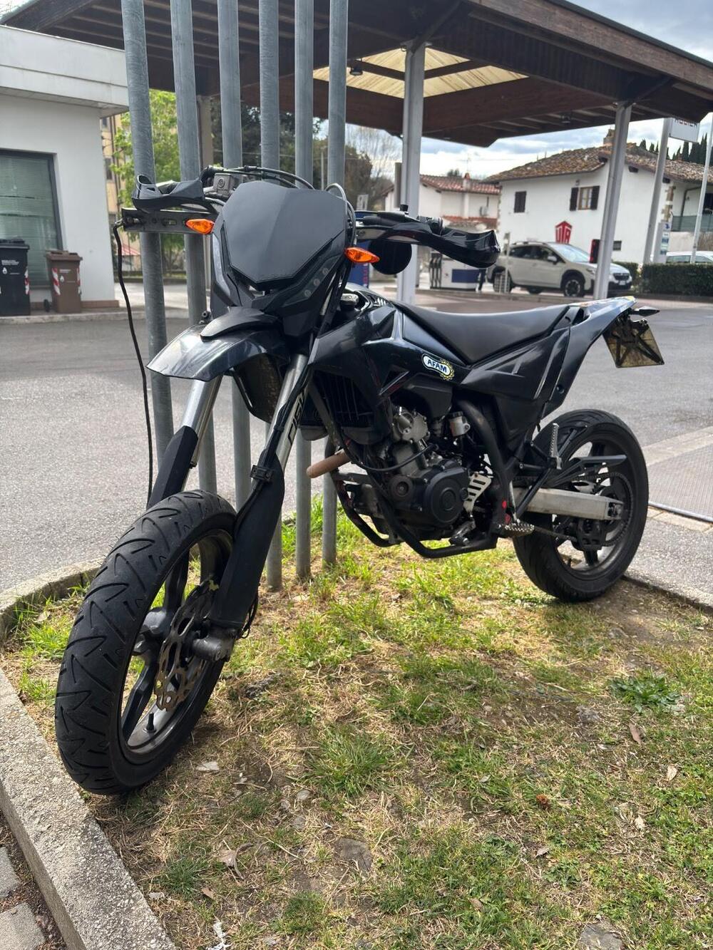 Betamotor RR 125 4T Motard LC (2018 - 20) (5)