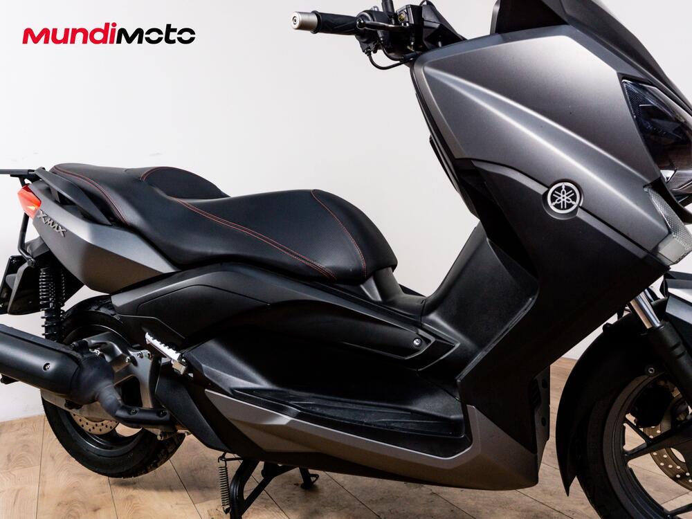 Yamaha X-Max 125 Tech Max (2020) (5)