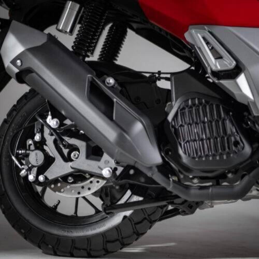 Voge Sfida SR1 ADV (2023 - 26) (10)