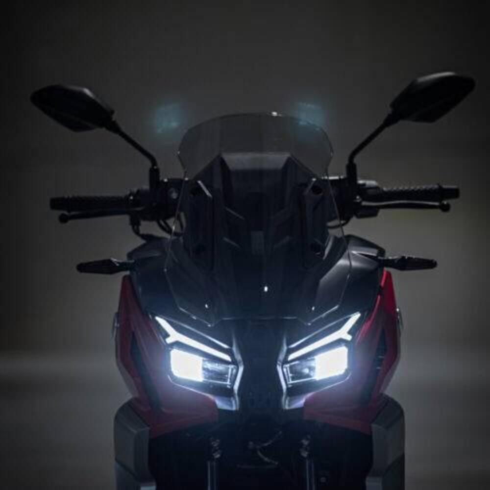 Voge Sfida SR1 ADV (2023 - 26) (14)