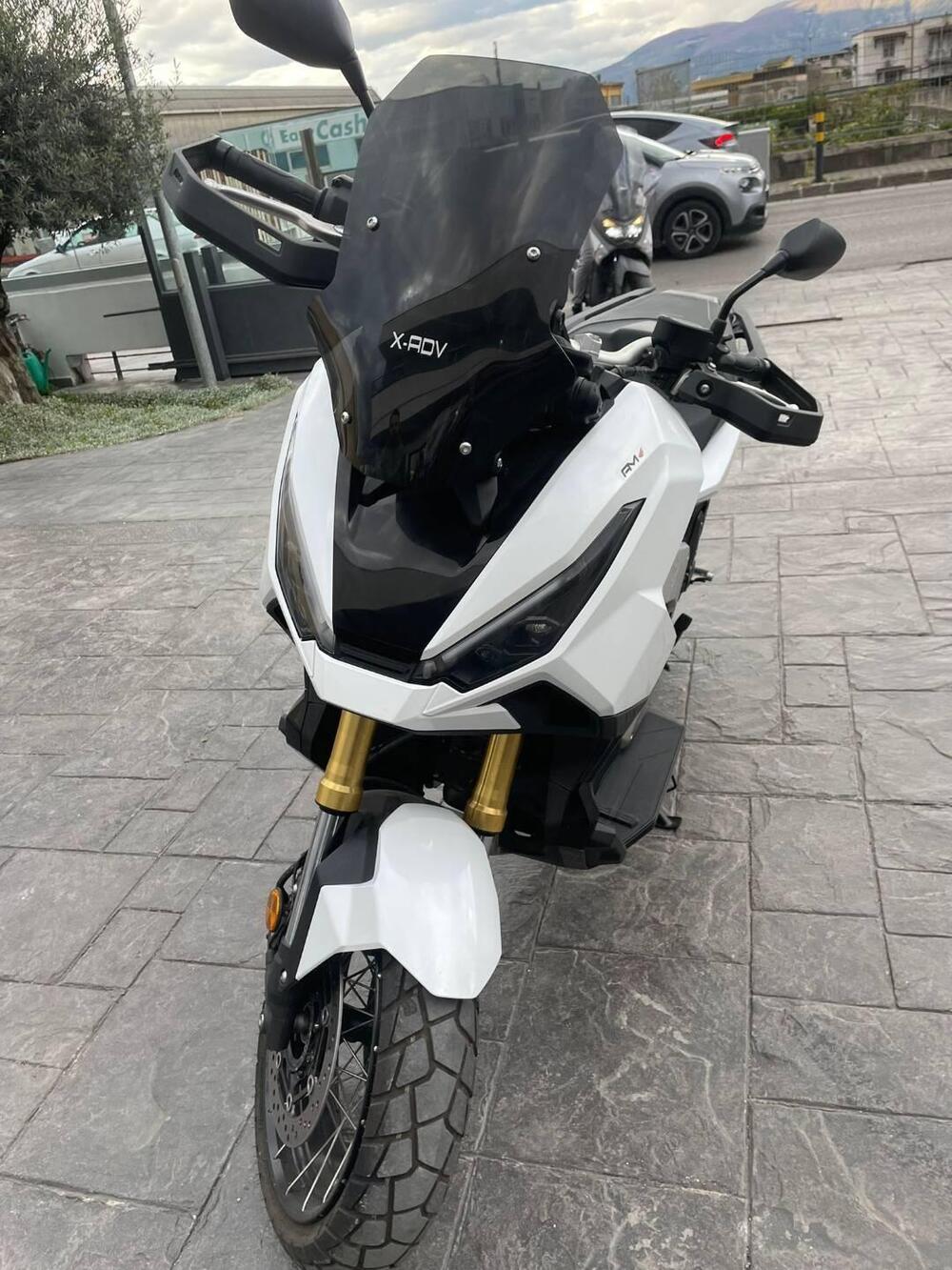 Honda X-ADV 750 (2025 - 26) (4)