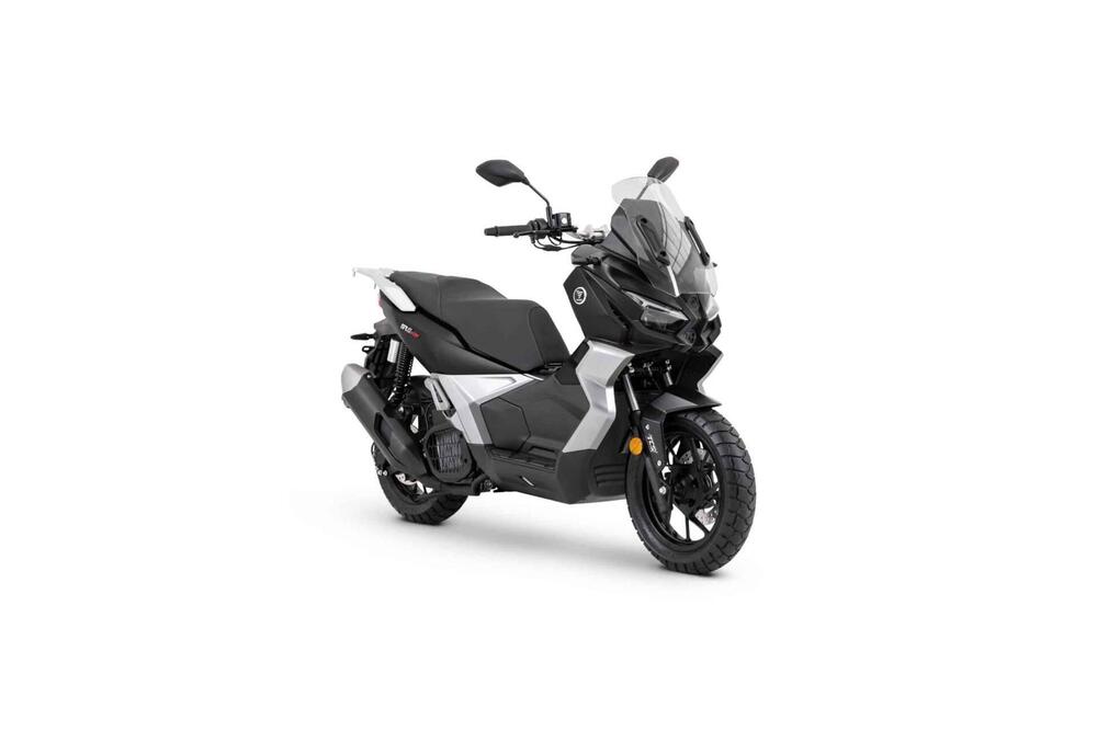 Voge Sfida SR2 ADV (2026) (7)