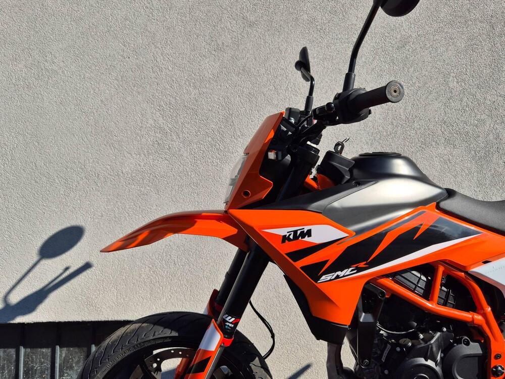 KTM 125 SMC R (2025 - 26) (11)