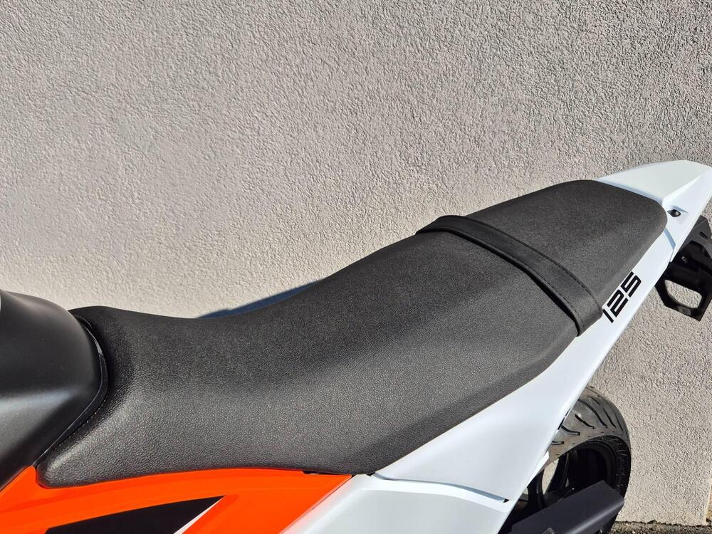 KTM 125 SMC R (2025 - 26) (12)