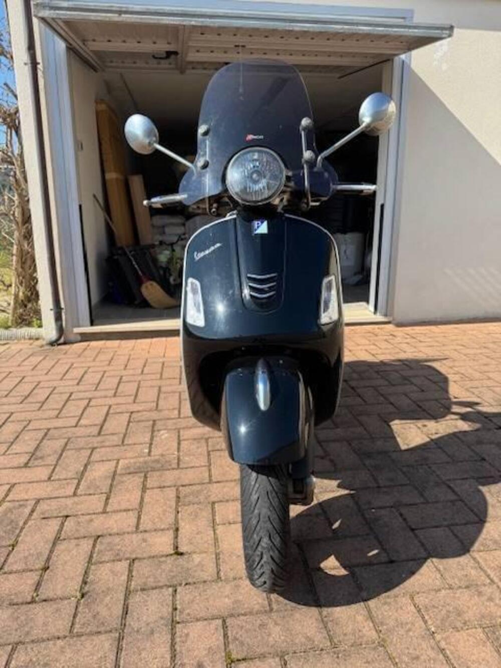 Vespa GTS 300 (2017 - 18) (6)