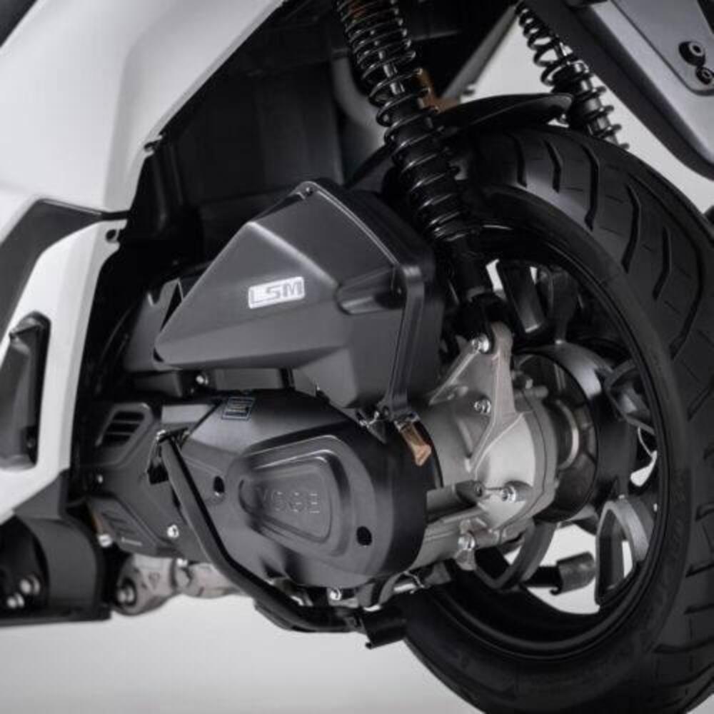 Voge Sfida SR16 125 (2025 - 26) (11)