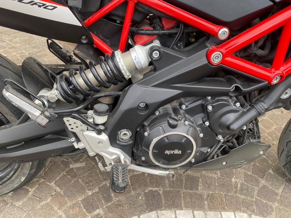 Aprilia Dorsoduro 900 (2017 - 20) (7)