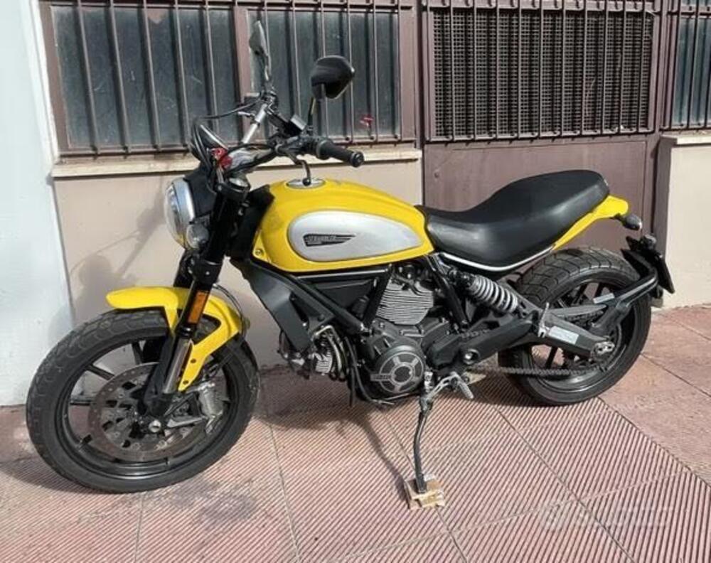 Ducati Scrambler 800 Classic (2017 - 18) (2)