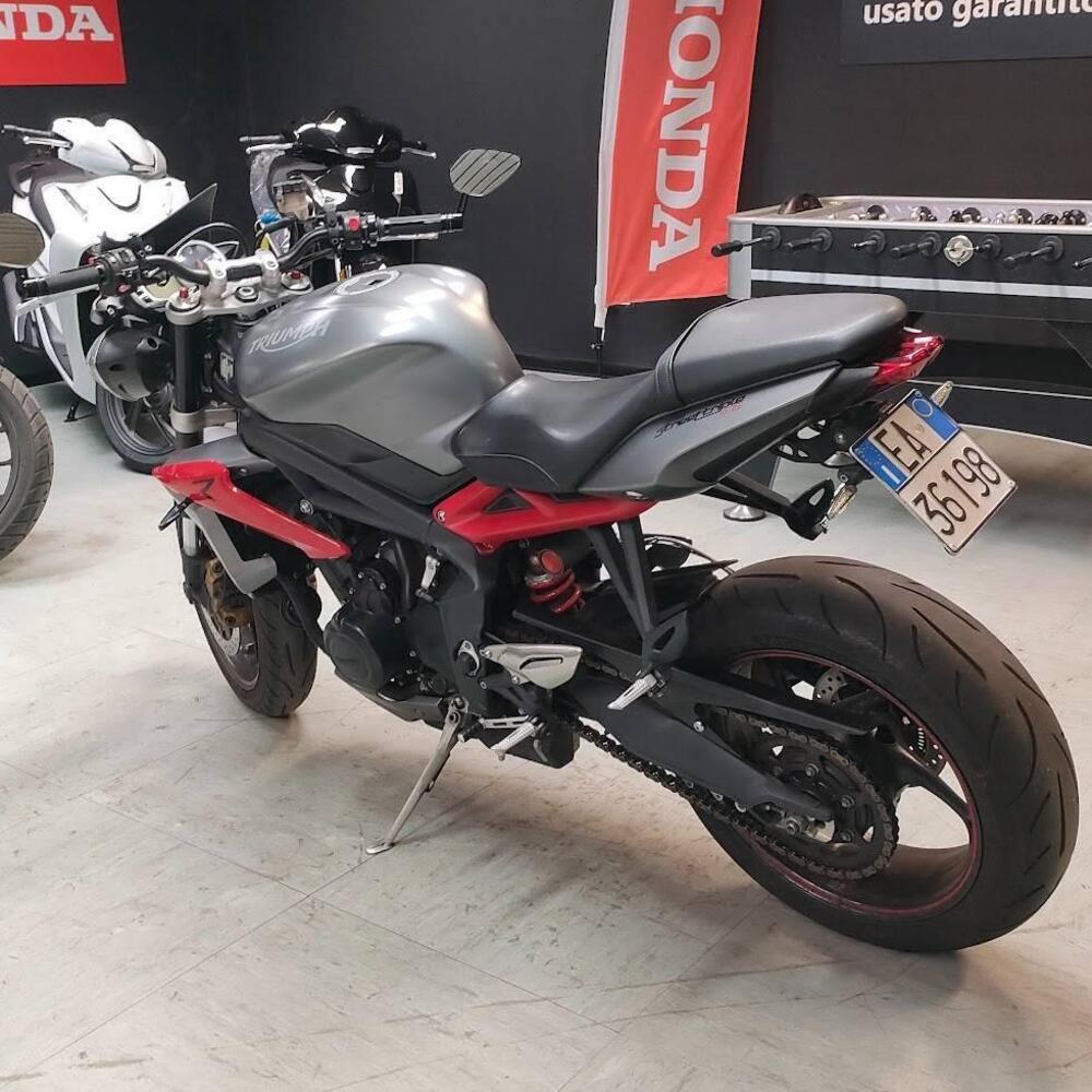 Triumph Street Triple R (2013 - 14) (7)