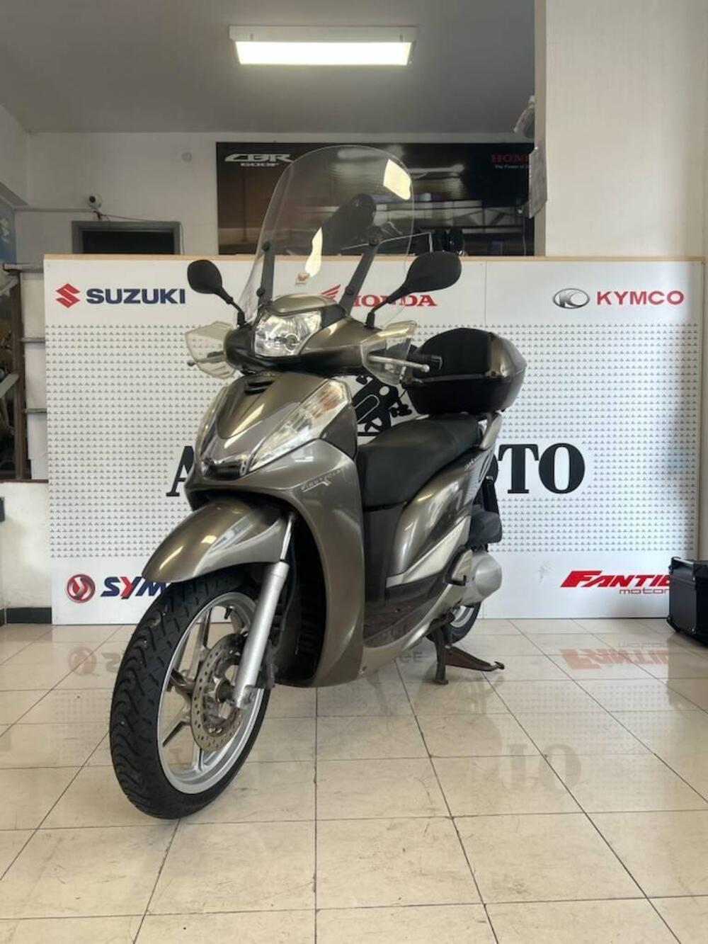 Honda SH 300 i (2011 - 14) (2)