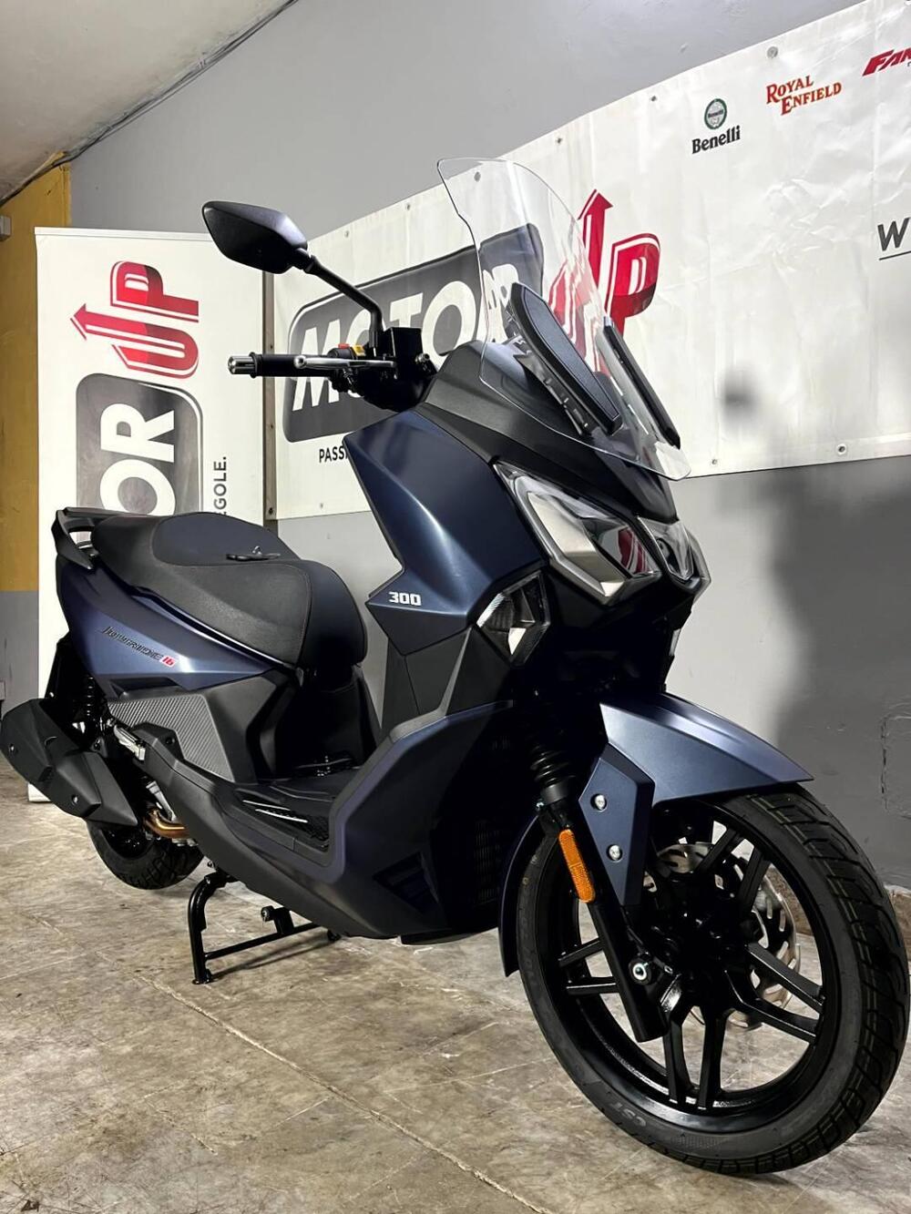 Sym Joyride 300 (2022 - 24) (8)