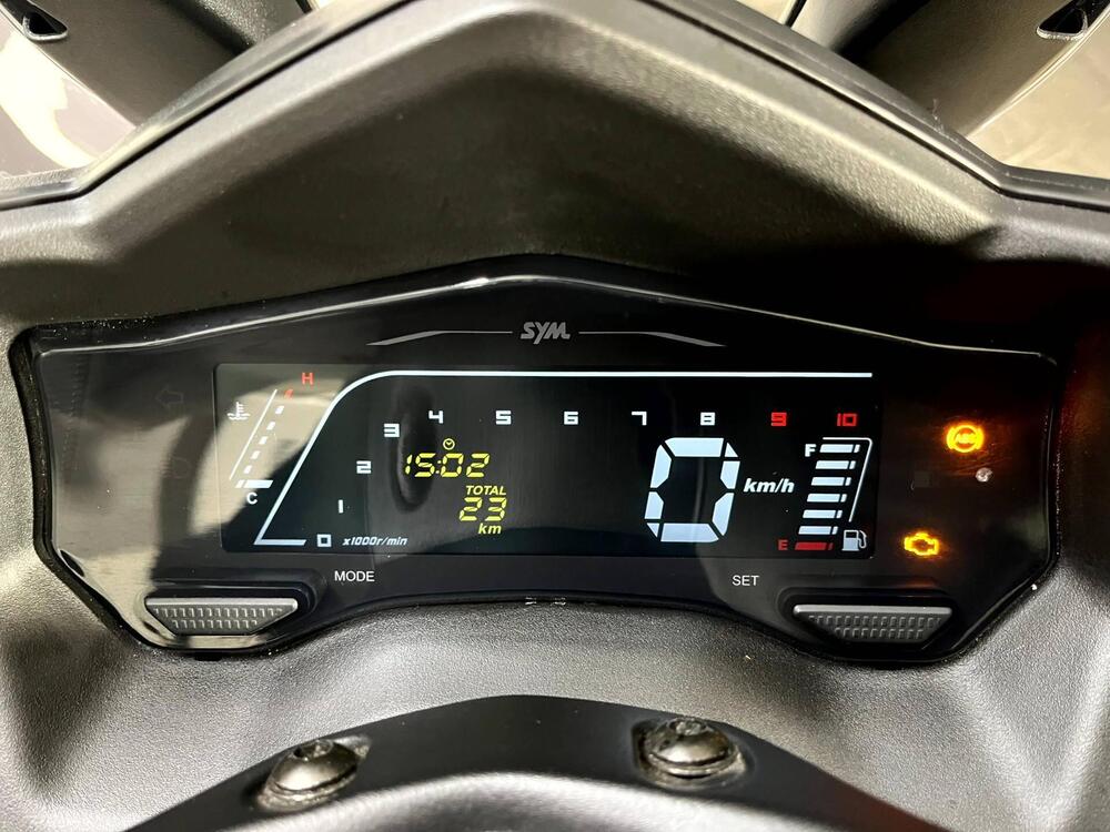 Sym Joyride 300 (2022 - 24) (9)