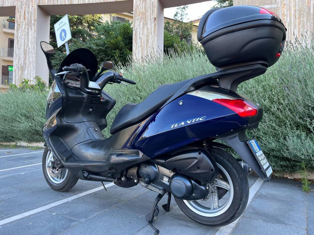 Aprilia Atlantic 250 (2004 - 11) (4)