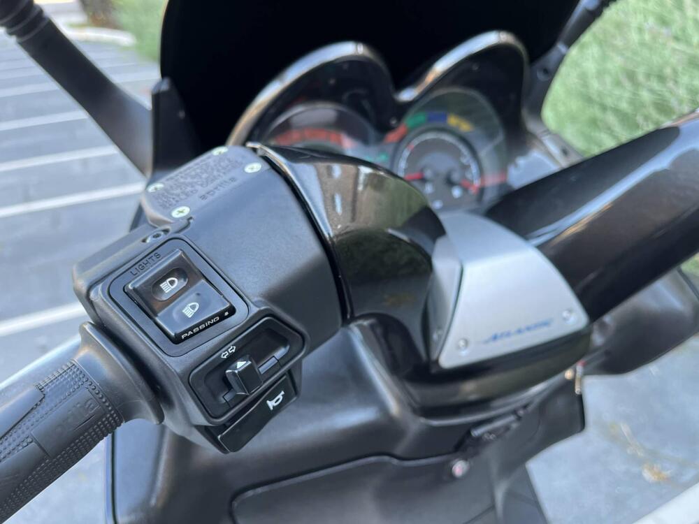 Aprilia Atlantic 250 (2004 - 11) (7)