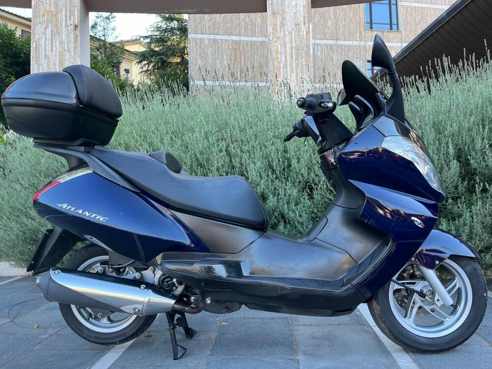 Aprilia Atlantic 250 (2004 - 11) (8)