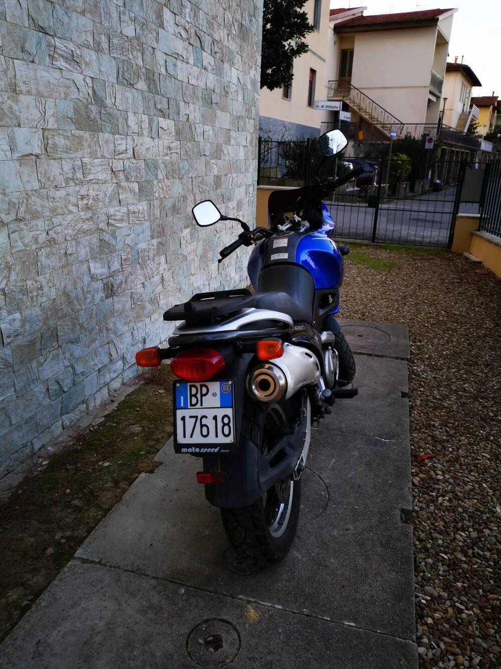 Suzuki XF 650 Freewind (1997 - 03) (4)