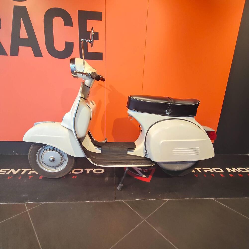 Piaggio VESPA 125 TS (8)