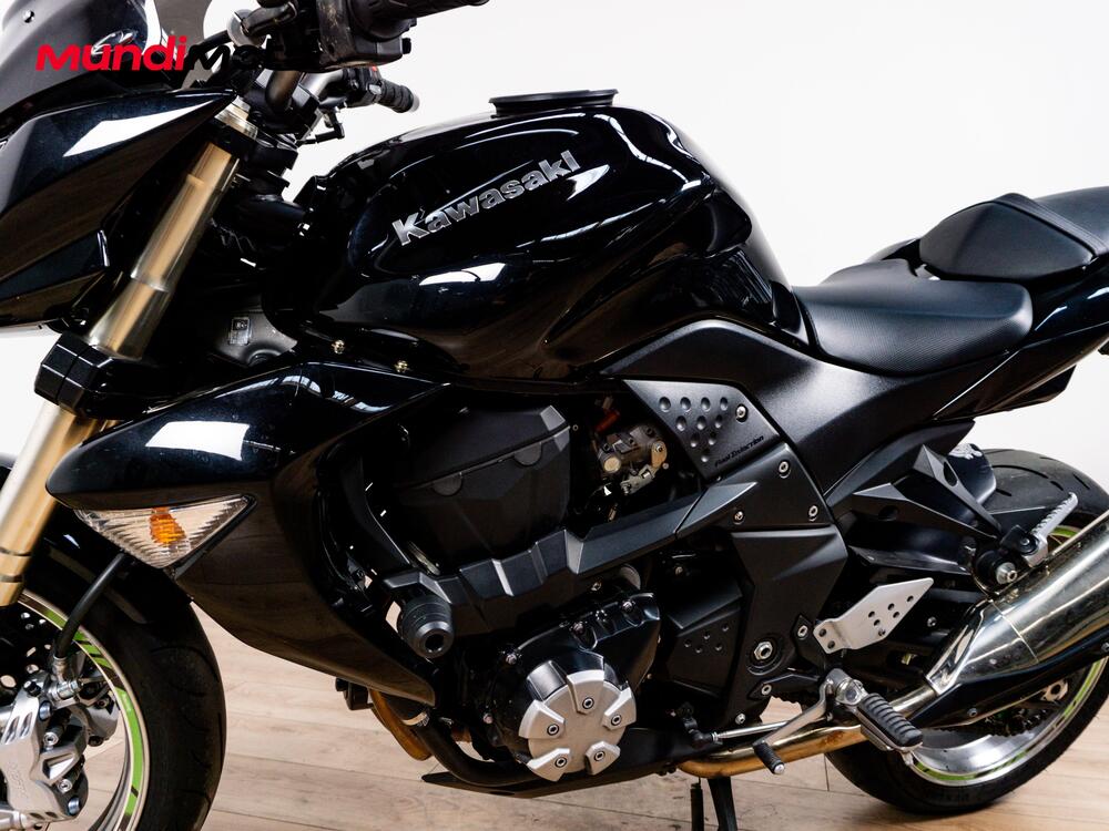 Kawasaki Z 1000 (2010 - 13) (7)