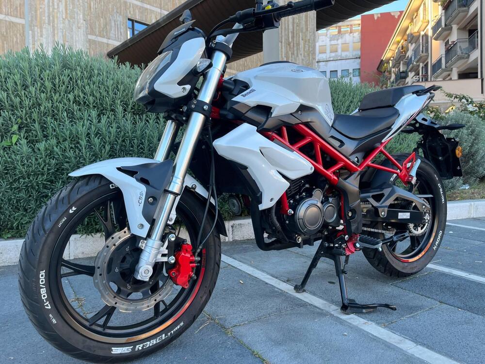 Benelli BN 125 (2018 - 20) (13)