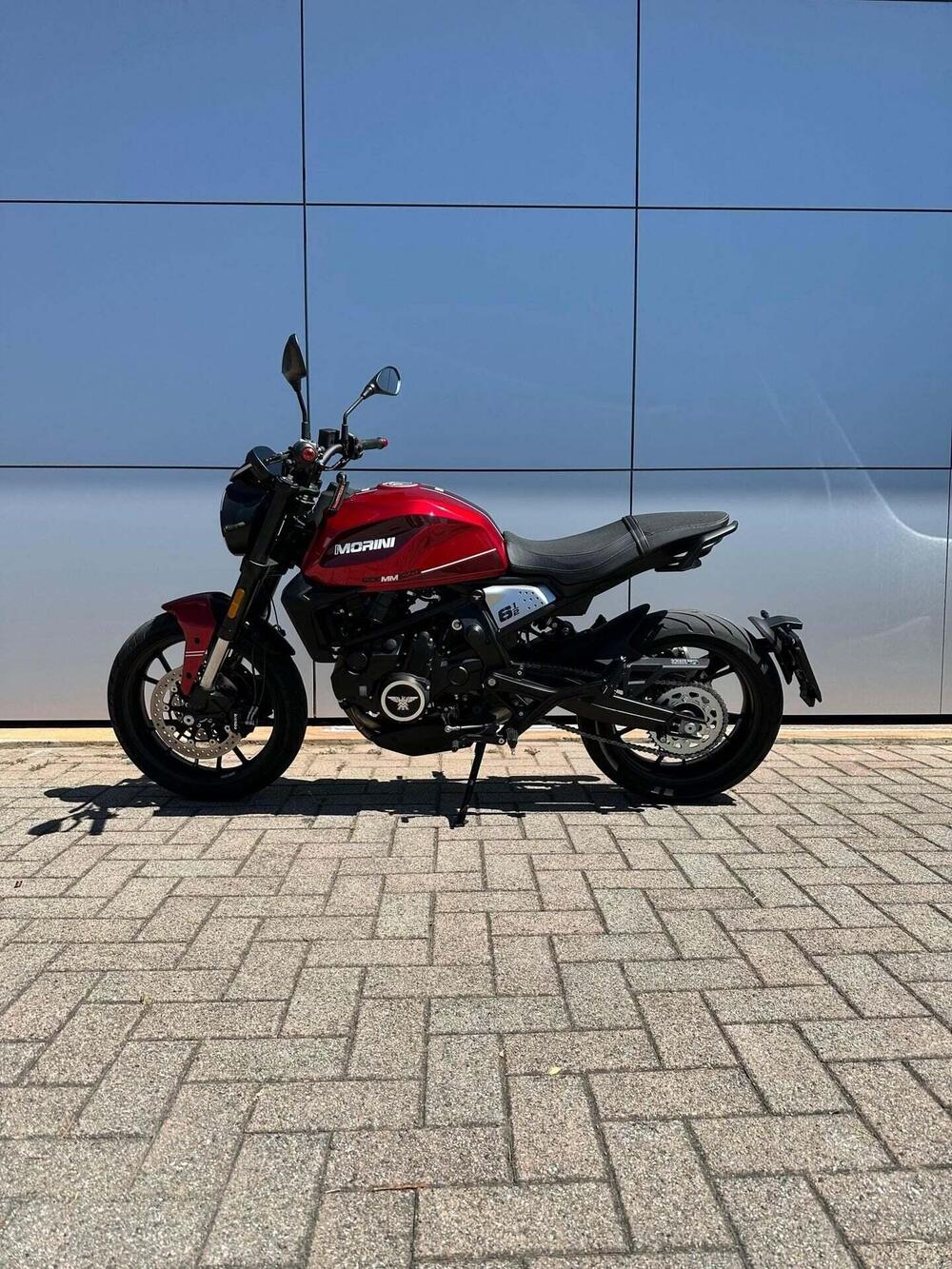 Moto Morini SEIEMMEZZO STR (2022 - 26) (2)