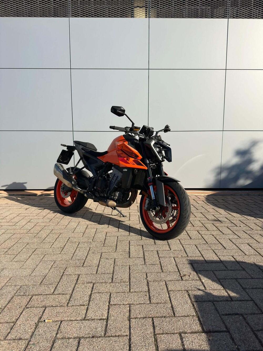 KTM 990 Duke (2024 - 26) (5)
