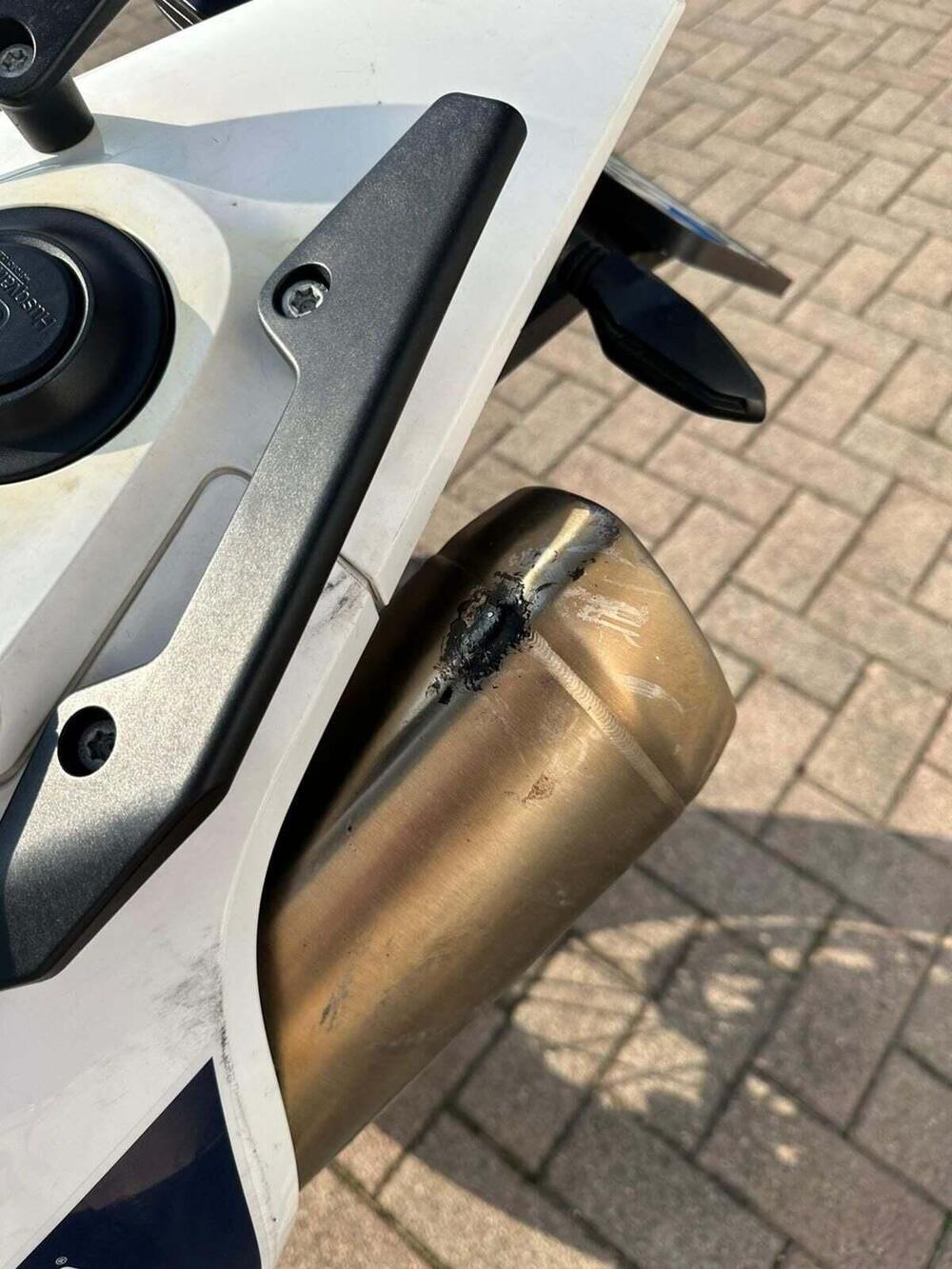 Husqvarna 701 Supermoto (2017 - 19) (6)