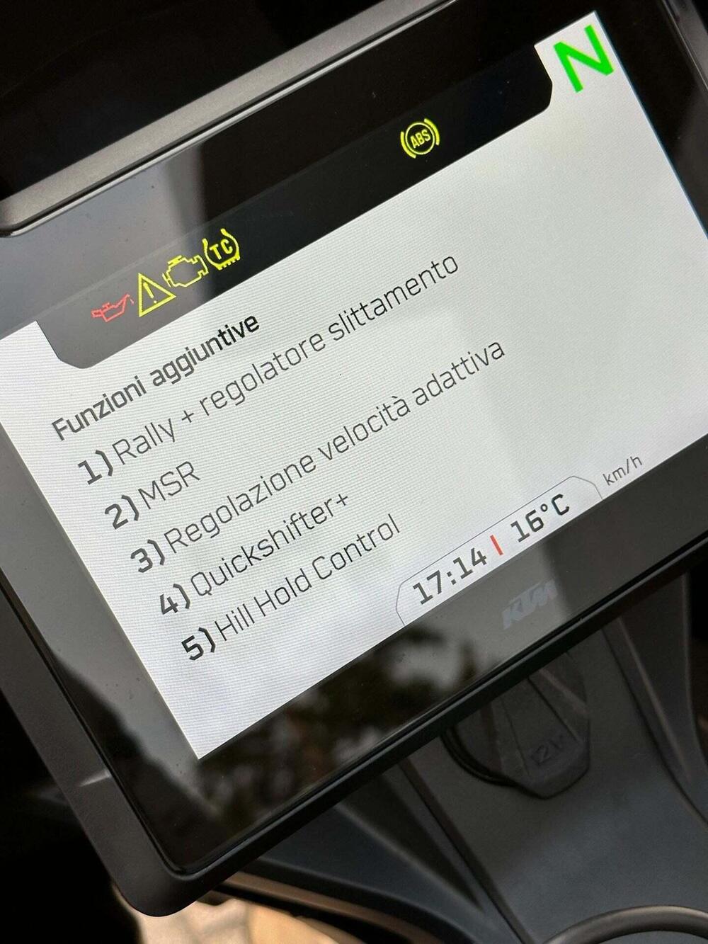 KTM 1290 Super Adventure S (2022 - 25) (11)