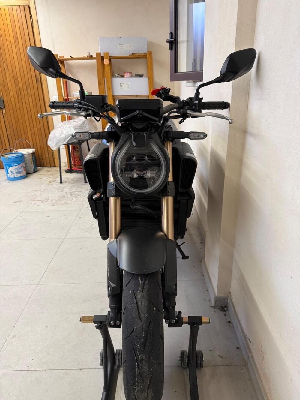 Honda CB 650 R E-Clutch (2024 - 26) (6)