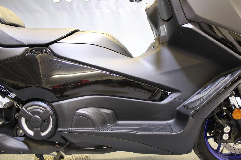 Yamaha T-Max 560 (2025 - 26) (7)