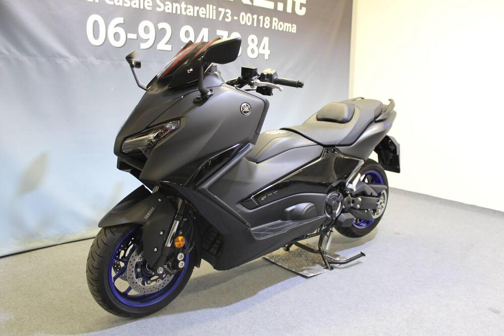 Yamaha T-Max 560 (2025 - 26) (12)