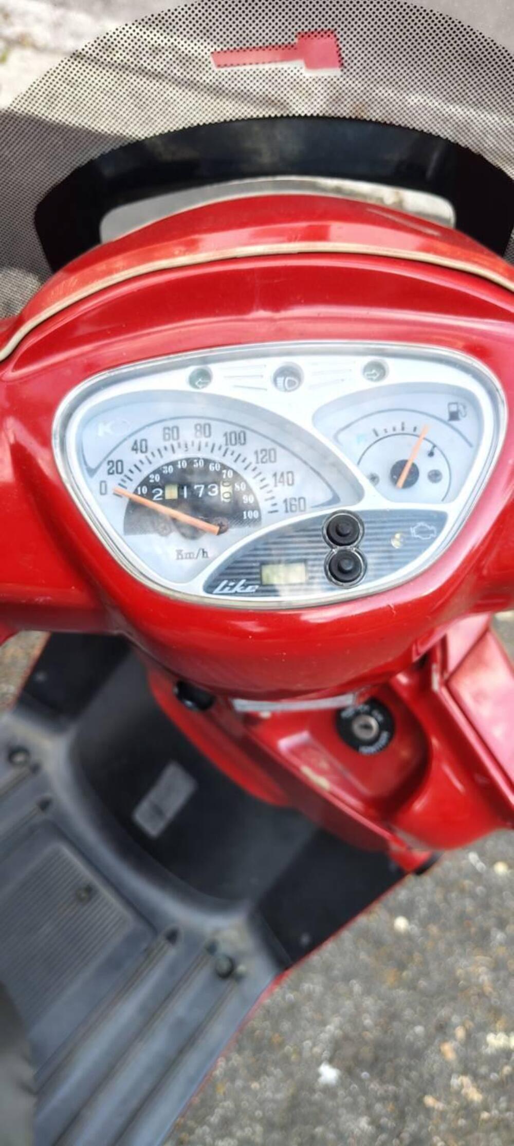 Kymco Like 200i (2009 - 17) (6)