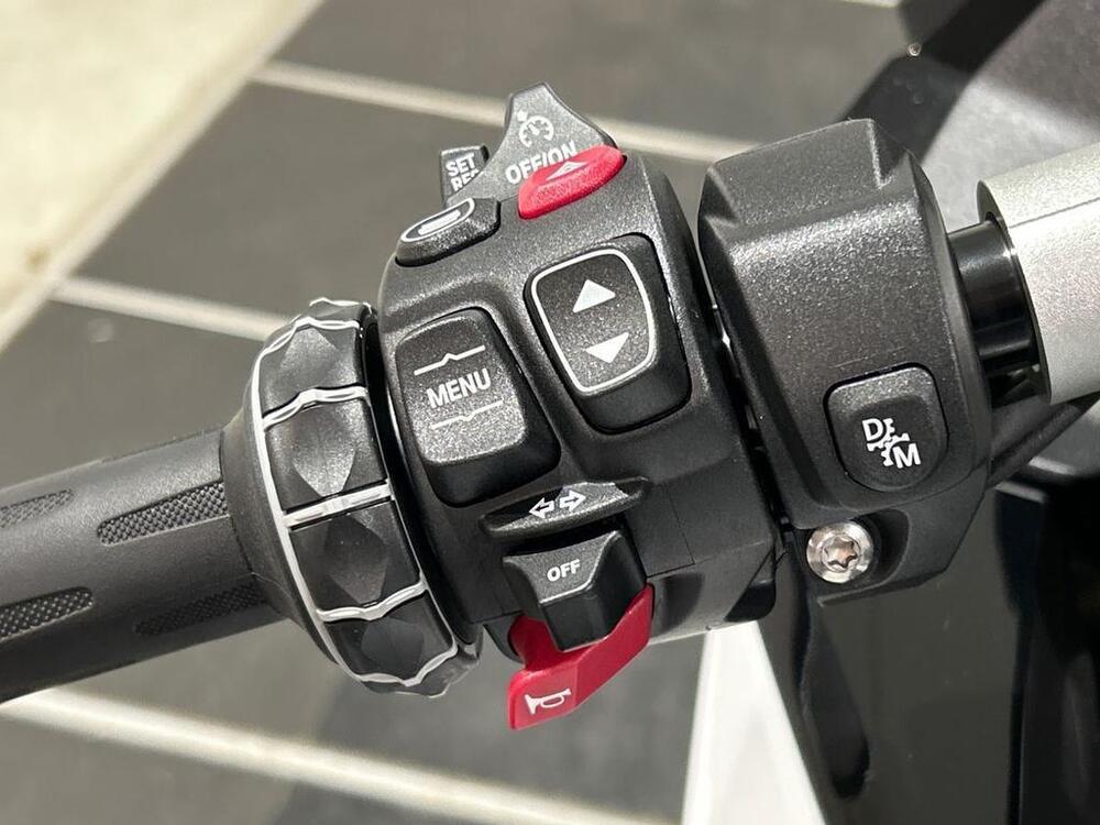 Bmw R 1300 RS (2026) (7)