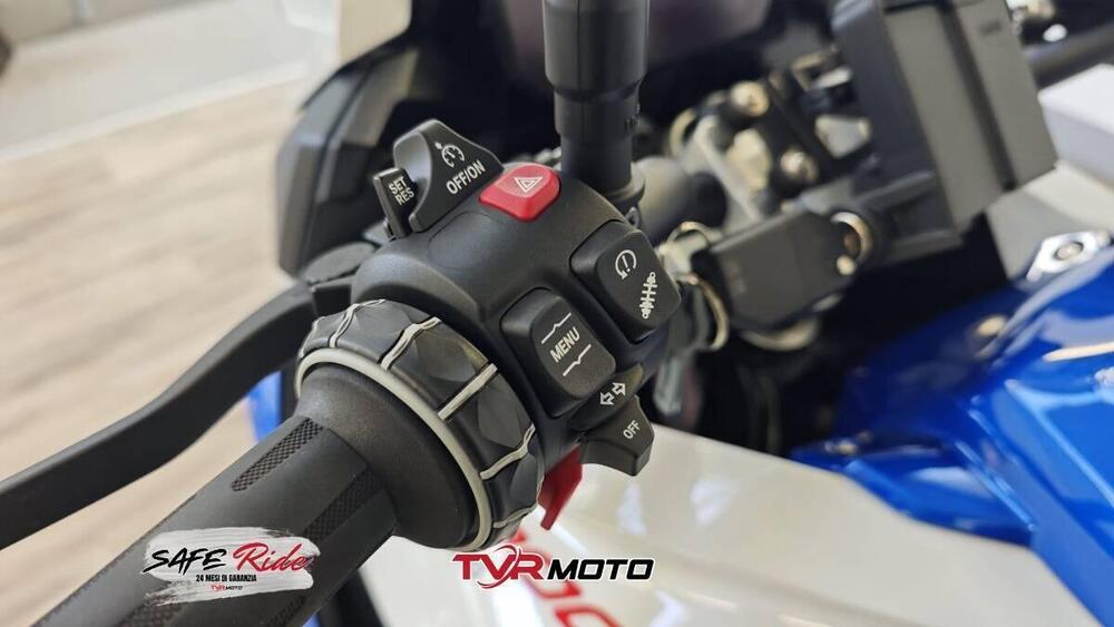 Bmw F 900 XR (2025 - 26) (10)