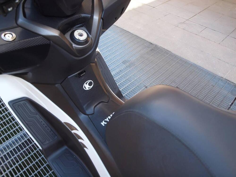 Kymco X-Town 300i ABS (2016 - 20) (9)